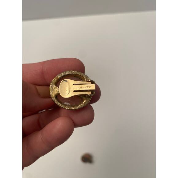 Vintage KRAMER Pink Marble Glass Clip On Earrings Silver Tone Signed - Picture 7 of 8